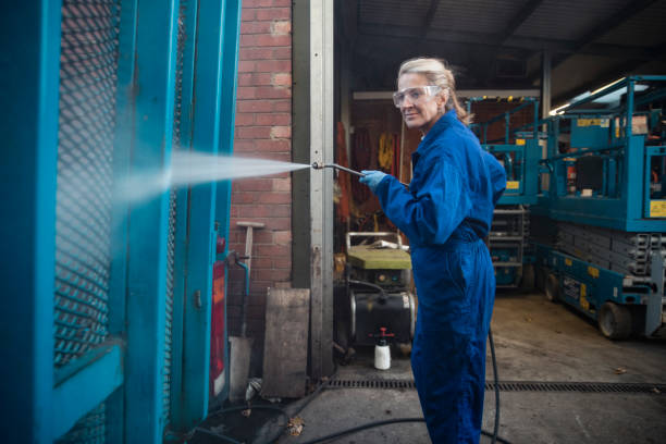 Pressure Washing Estimates in Monticello, IA
